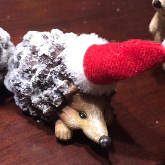 Decorations - Picture 4 of 6